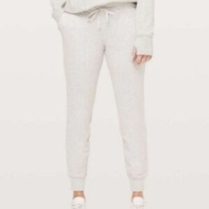 Lululemon Warm Down High-Rise Jogger